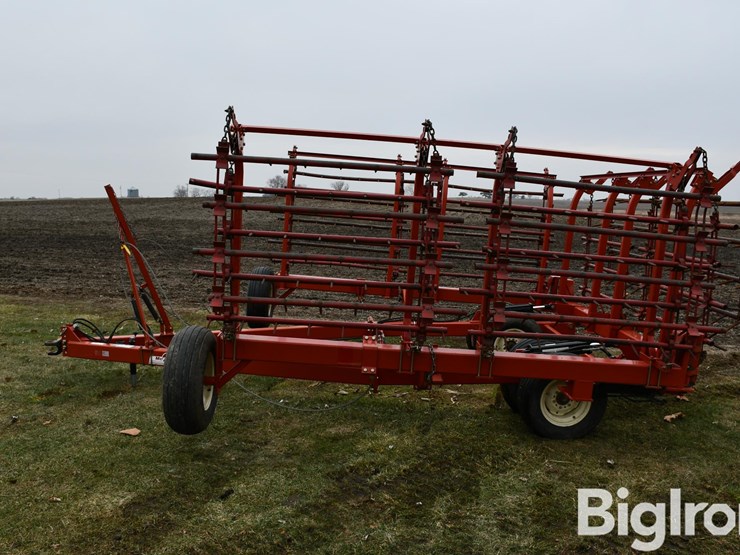 mcfarlane-hdl-10-34-44-34'-8-bar-spike-tooth-harrow-image-8