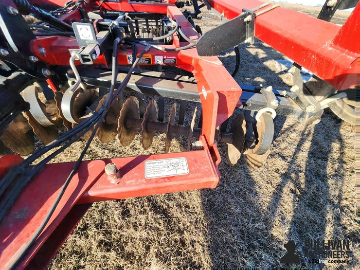 2013-case-ih-330-image-20