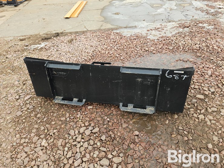 skid-steer-bucket-w/teeth-image-6