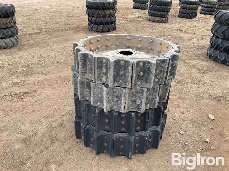 sprinkler-pivot-tires-image-5