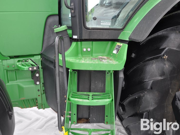 2013-john-deere-8360r-image-18