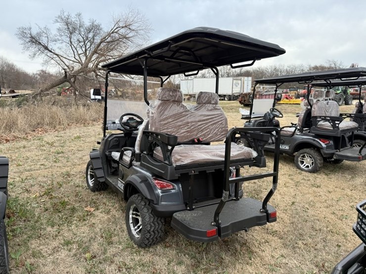 sdlanch-sdlgc80-4-seat-golf-cart-2025-image-3