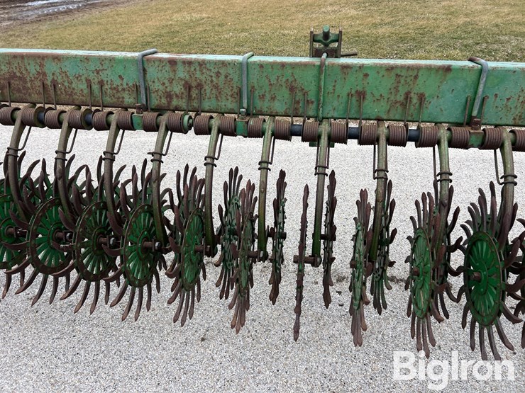 john-deere-30-image-16