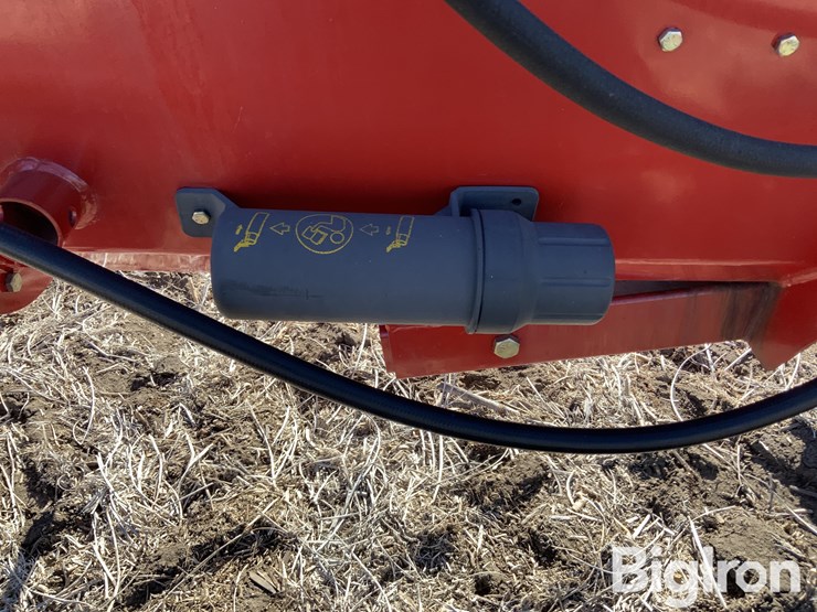 buhler-farm-king-1070-image-19