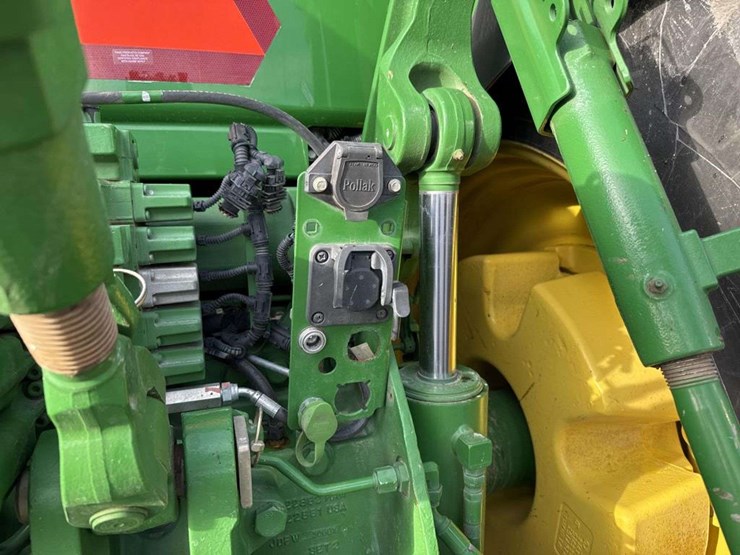 john-deere-8310r-image-20