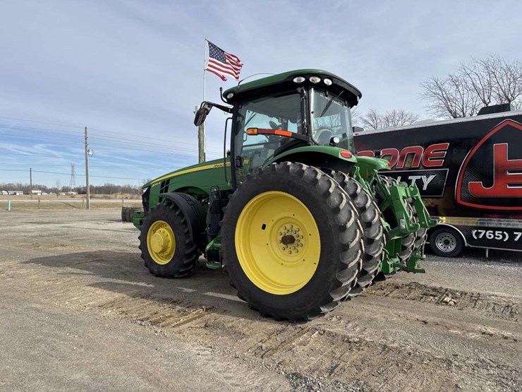 john-deere-8245r-image-3