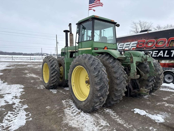 john-deere-8440-image-3