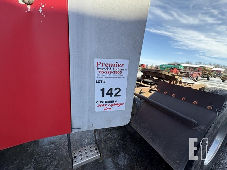 2004-freightliner-columbia-112-image-33