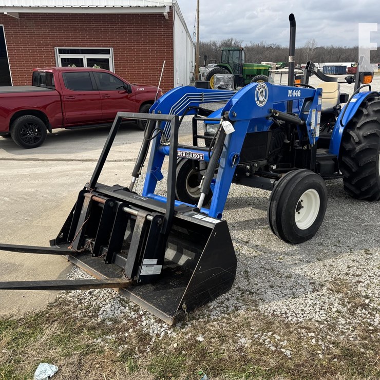 NEW HOLLAND TN65