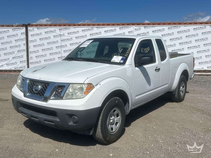 2014-nissan-frontier-image-1