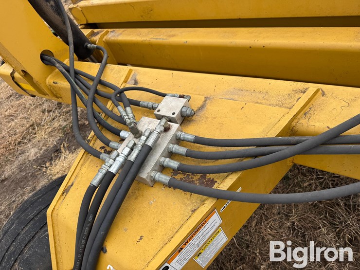 soilmover-fe8120-pull-type-dirt-scraper-image-10