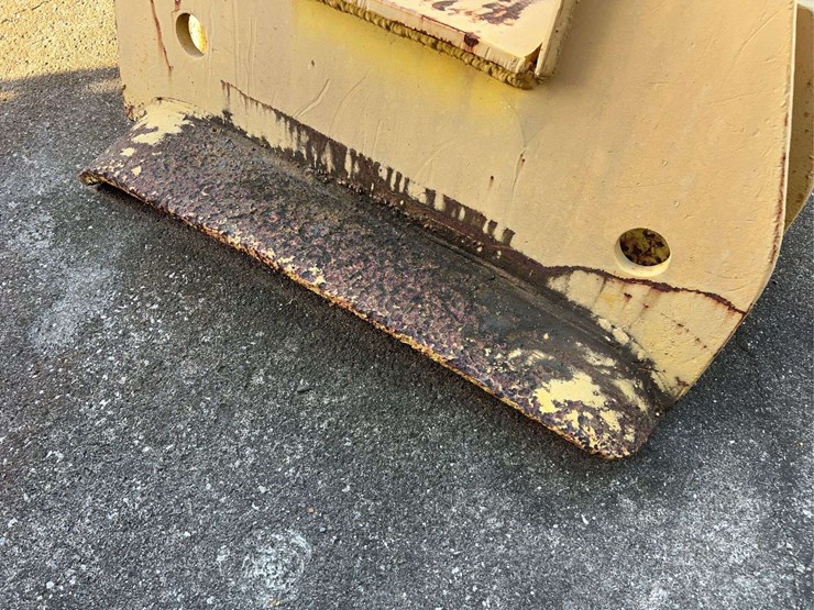 metal-fixture-image-4