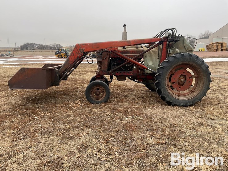 1951-international-m-image-8