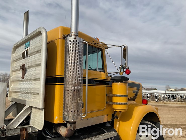 1985-kenworth-w900-image-17