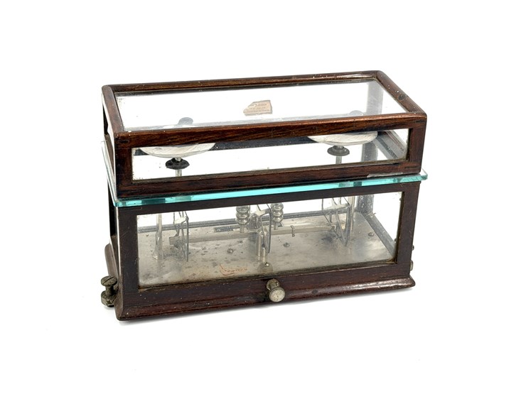 #1060-•-chemists-jeweler-drugstore-torsion-balance-scale-image-8