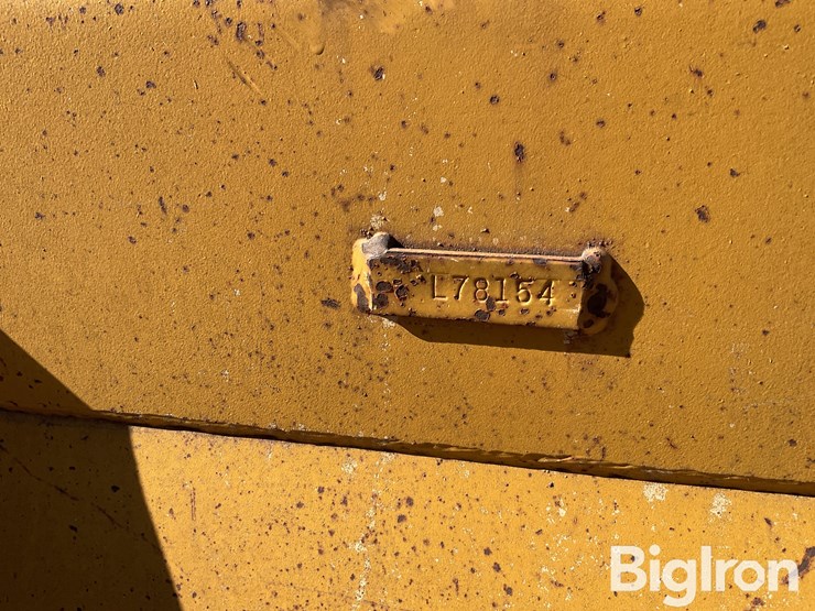 2006-mustang-642-image-16