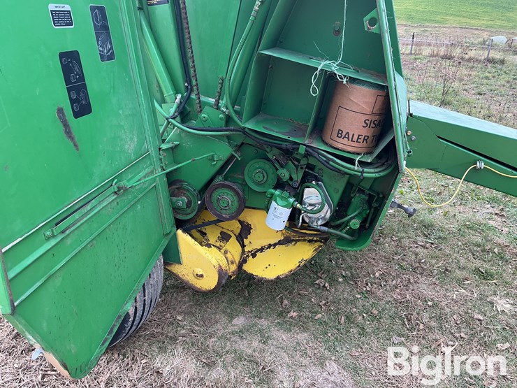 1985-john-deere-530-image-19