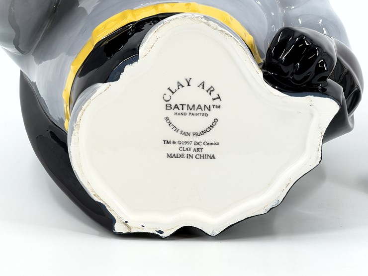 #1054-•-batman-cookie-jar-image-8