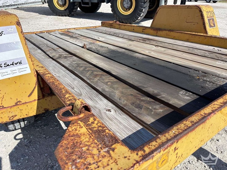 1984-charles-machine-works-s4a-s/a-tilt-deck-trailer-image-9