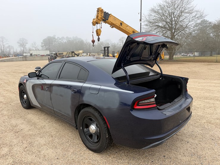 #780-•-2016-dodge-charger-image-5