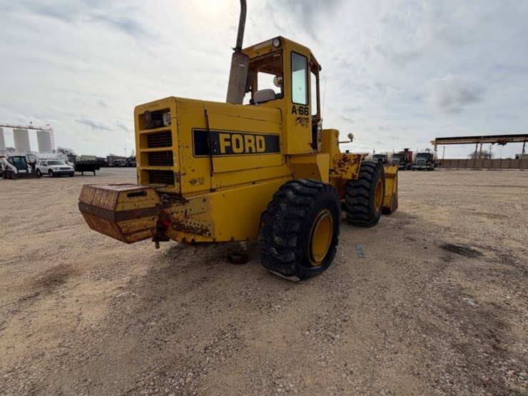 1980-ford-a66-image-5