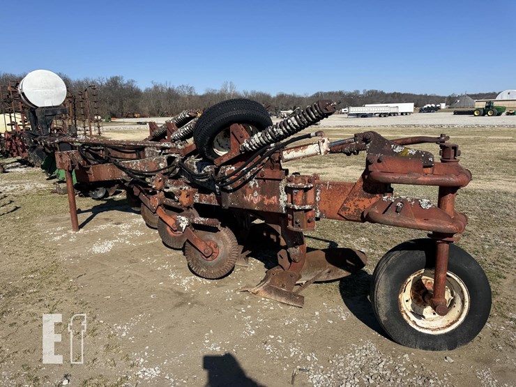 white-4/18/2026-12:00:00-am-19843-image-3