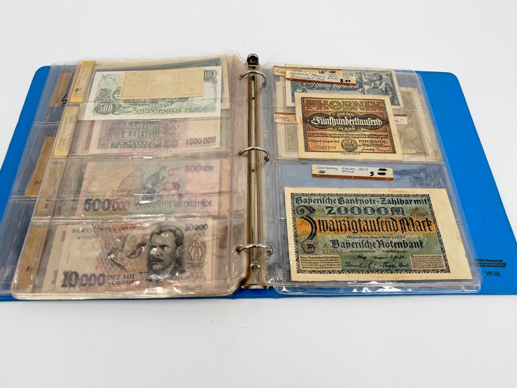 #32243-•-vintage-paper-currency-in-blue-binder-image-15