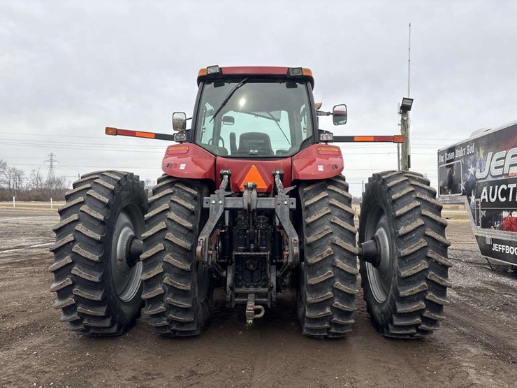 case-magnum-mx275-tractor-image-4