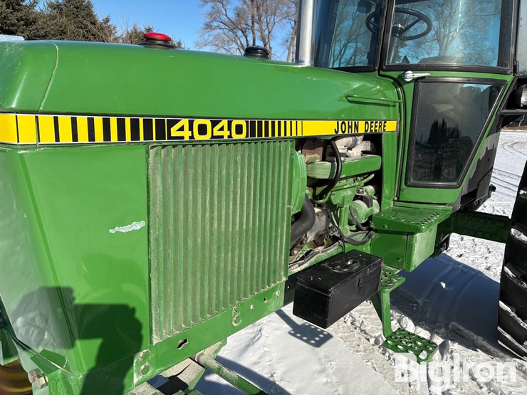 1979-john-deere-4040-image-9