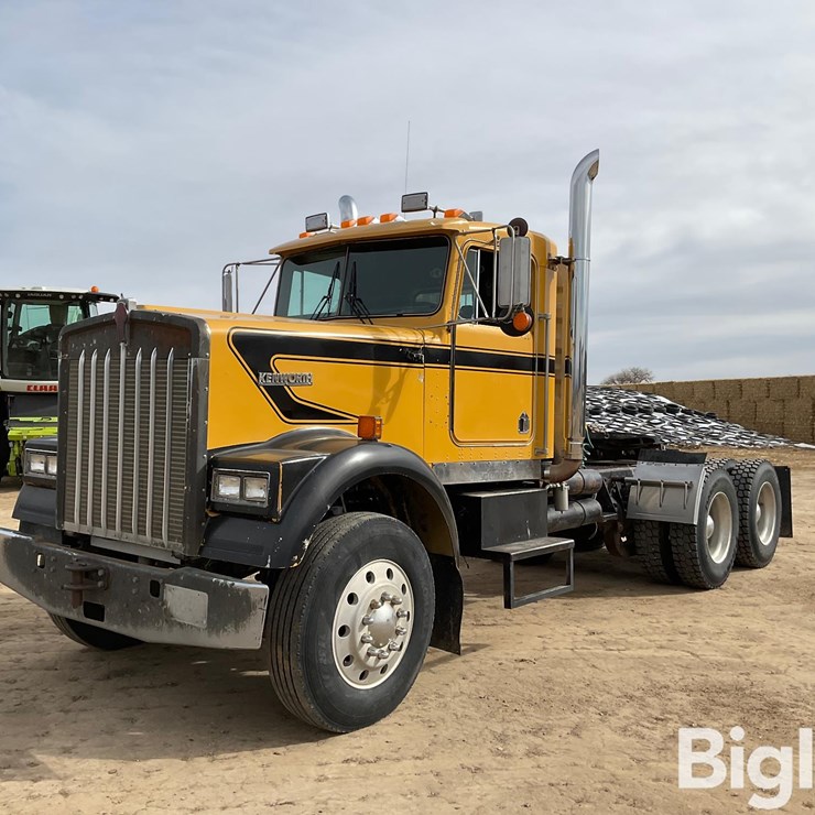 1985 KENWORTH W900