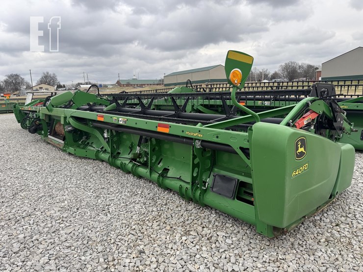 2015-john-deere-640fd-image-13