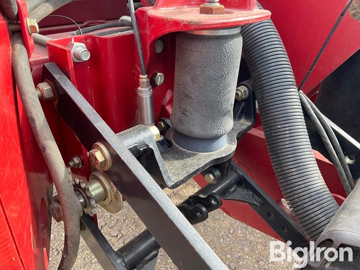 2012-case-ih-1250-image-18