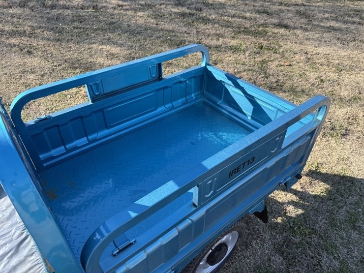 iranch-iret13-3-wheel-dump-cart-2025-image-2