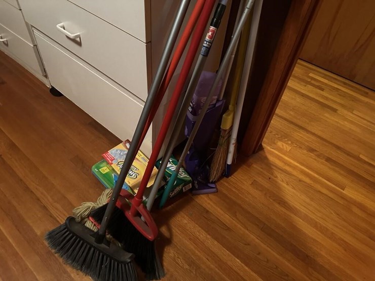 misc.-cleaning-supplies-image-2