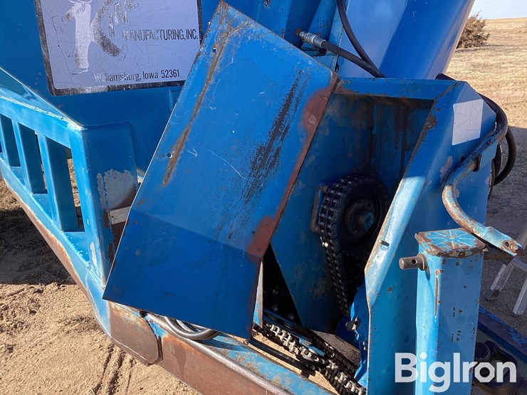 1982-kinze-800-image-13