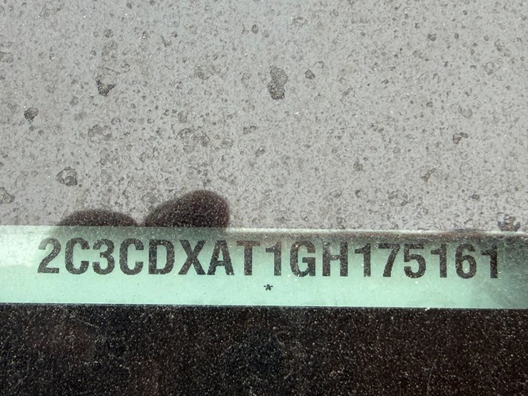 #780-•-2016-dodge-charger-image-12