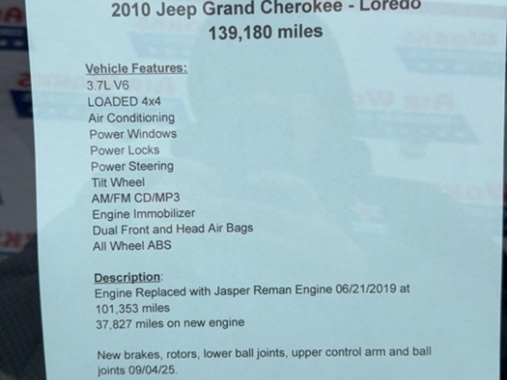 2010-jeep-grand-cherokee-image-17