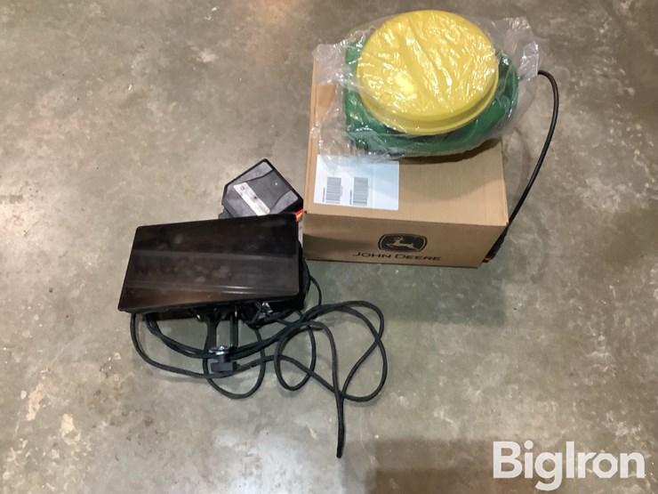 john-deere-g5pu-gen-5-plus-essential-kit-image-2