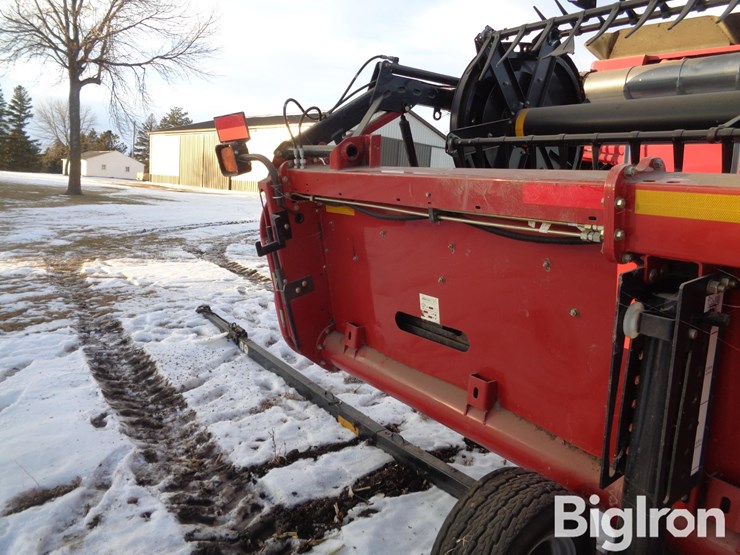 2014-case-ih-3162-image-13