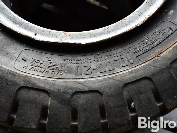 pallet-of-tires-image-13