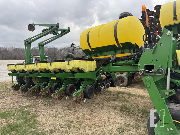 john-deere-1770nt-image-19