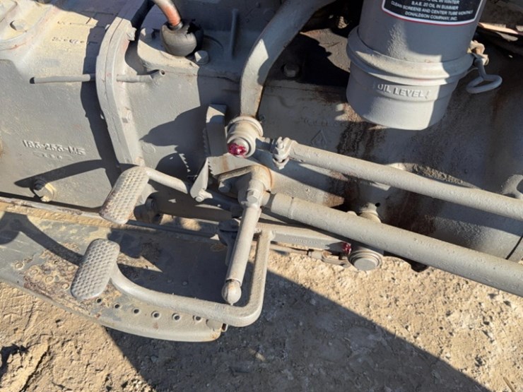 massey-ferguson-35-image-22