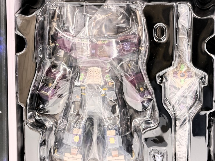 #32245-•-transformers-shattered-glass-optimus-prime-image-9