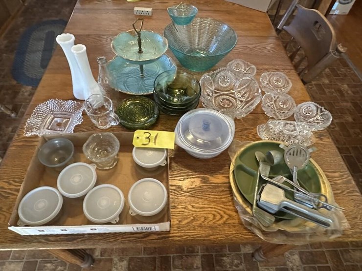 vintage-glassware-image-1