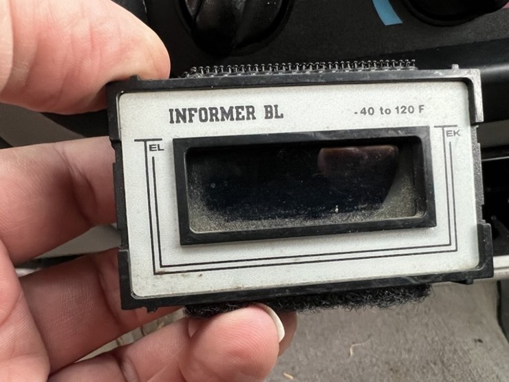 1997-ford-explorer-xlt-image-33