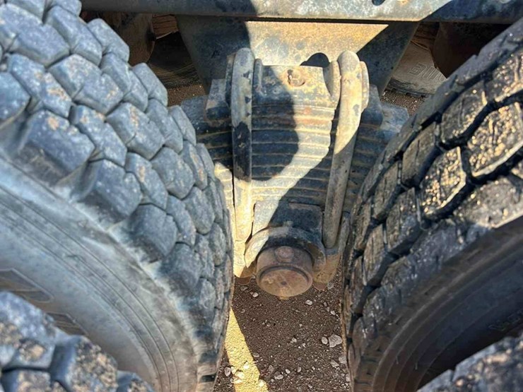 2012-mack-chu-(pinnacle)-image-7