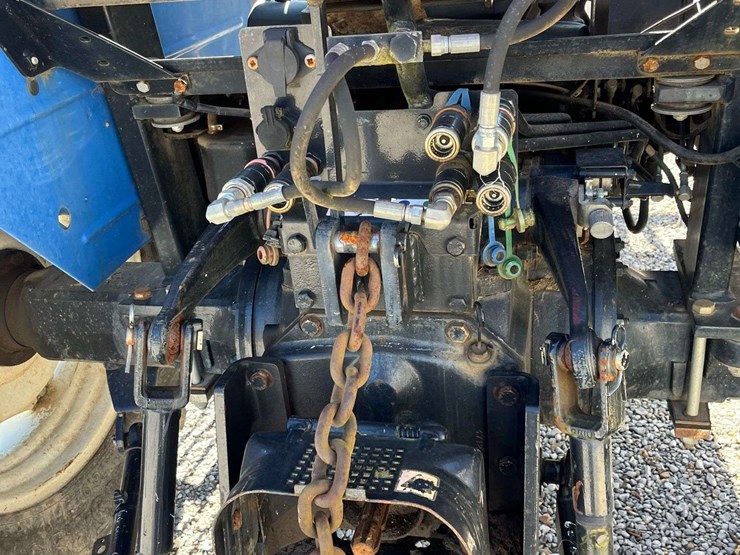 2009-new-holland-t5040-image-13