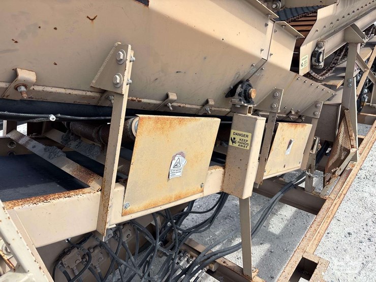 screen-usa-trom-6090-image-13