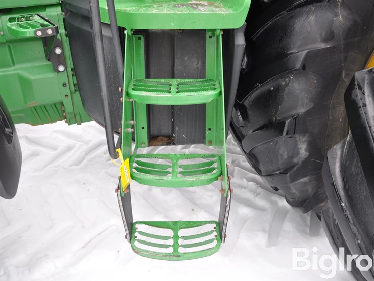 2013-john-deere-8360r-image-19