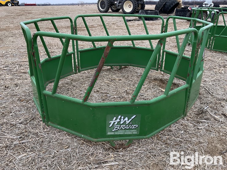 hw-foldable-bale-feeder-image-7